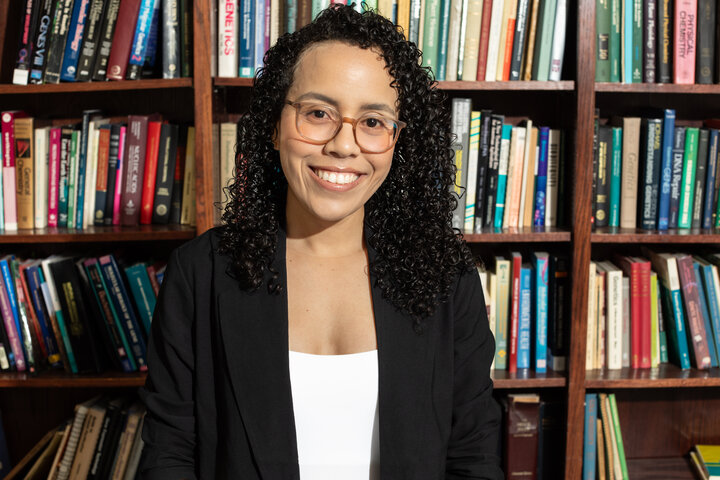 Carmen E. Perez-Donado